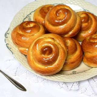 Jidáše - Czech Easter Sweet Pastry