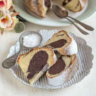 Bábovka – Czech Bundt Cake