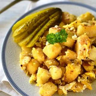 Knedlíky s vajíčkem – Dumplings with Eggs