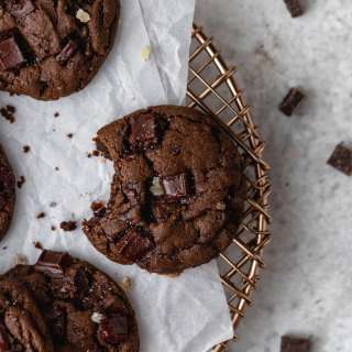 Chocolate Chunk Gingerbread Cookies