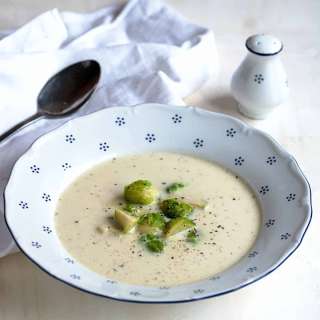 Creamy Brussels Sprouts Soup