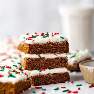 Gingerbread Cookie Bars