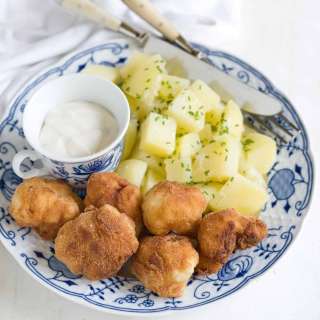 Pan Fried Cauliflower (Czech Smazeny kvetak)