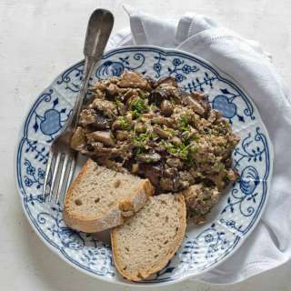 Scrambled Eggs with Mushrooms (Czech Smazenice)