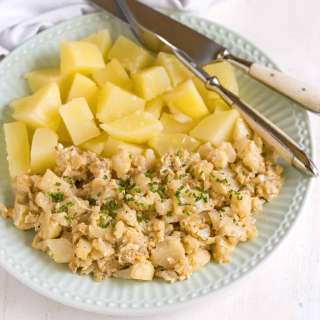 Scrambled Eggs with Cauliflower
