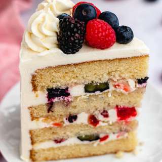 Chantilly Cake