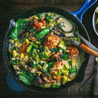 Chicken, Leeks and Spinach in a Creamy Wine Sauce