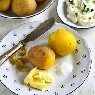 Czech Brambory na loupačku Recipe