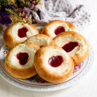 Czech Kolache with Farmers' Cheese Filling