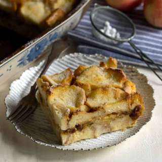 Žemlovka Apple Bread Pudding