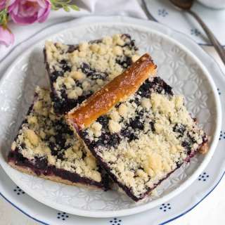 Blueberry Yeast Coffee Cake