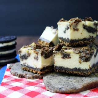 Oreo Chunk Cookie Cheesecake Squares