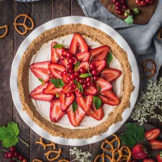 Strawberries and Cream Pretzel Pie