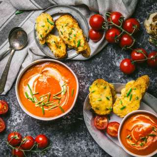Creamy Tomato Soup with Roasted Garlic Cheesy Toast