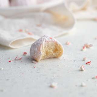 Peppermint Snowballs