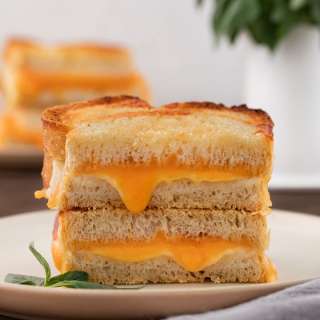 Air Fryer Grilled Cheese Sandwich