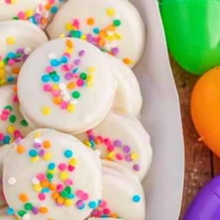 Easter Chocolate Oreos