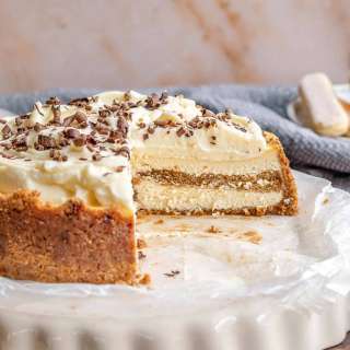 Tiramisu Cheesecake