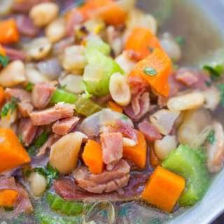 Slow Cooker Ham and Bean Soup (White Beans)