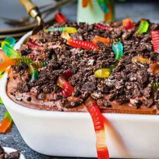 Chocolate Pudding Dirt Cake